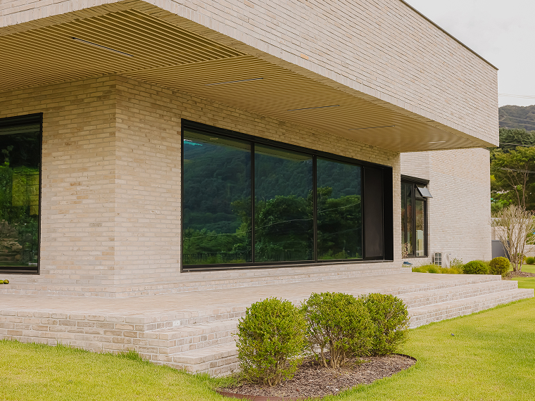 4면 수평 밀착 슬라이딩 PS